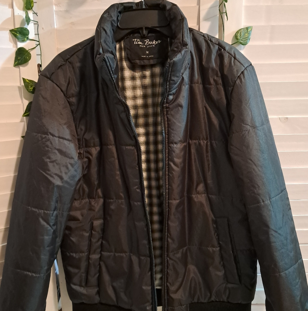 Women's Tim Baker Puffer Jacket Size Medium Black Zip Up Jacket